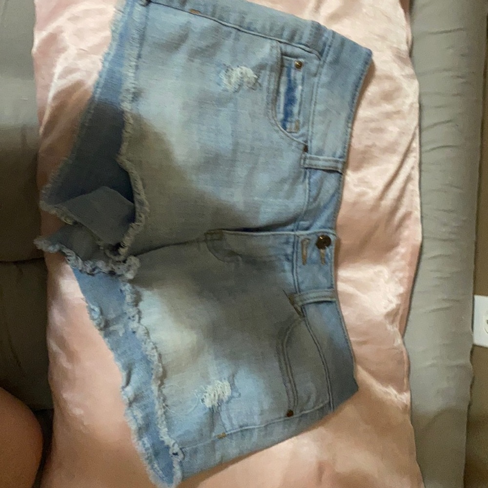 Refuge shorts